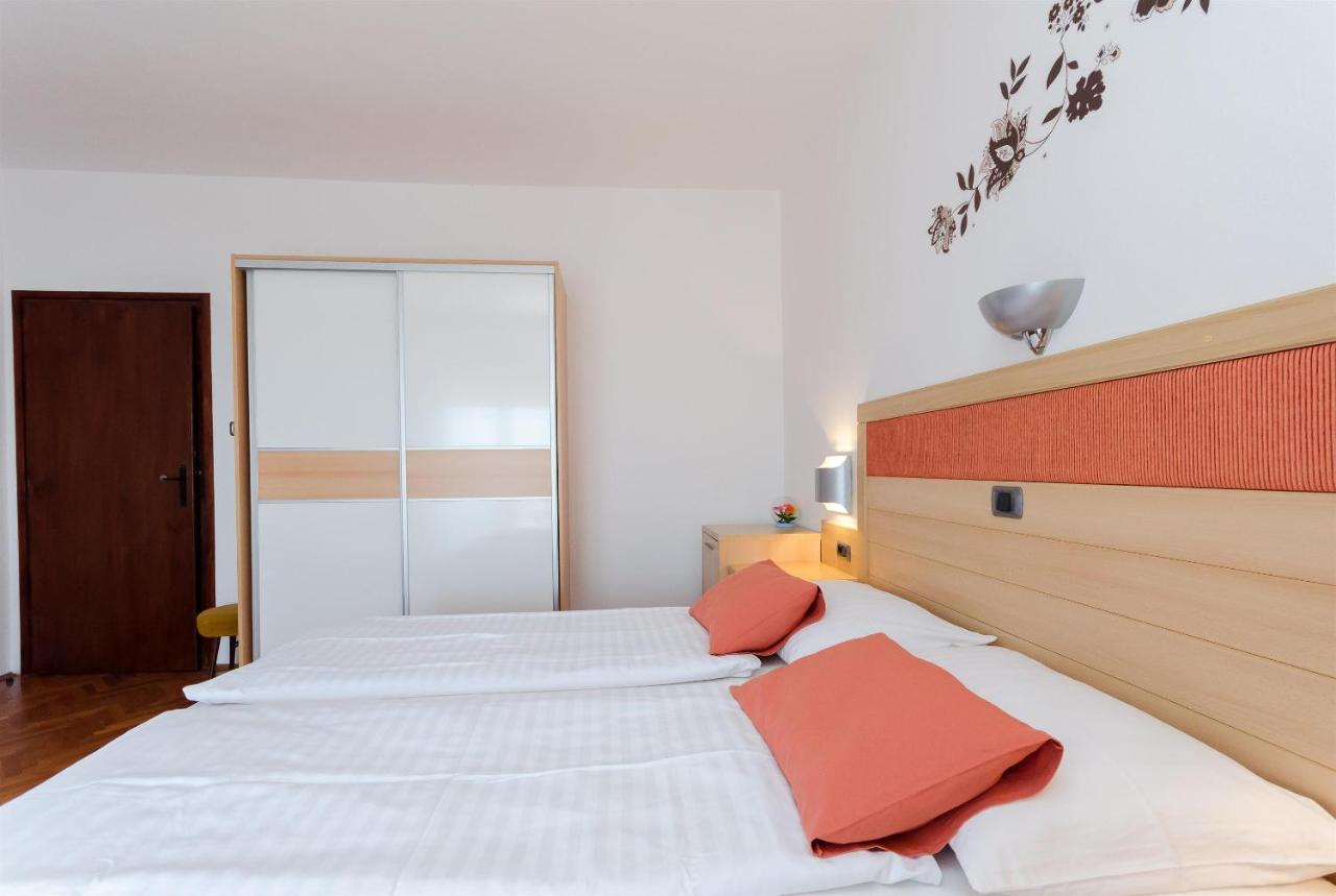 Apartments Mirjana B Lopar Kültér fotó