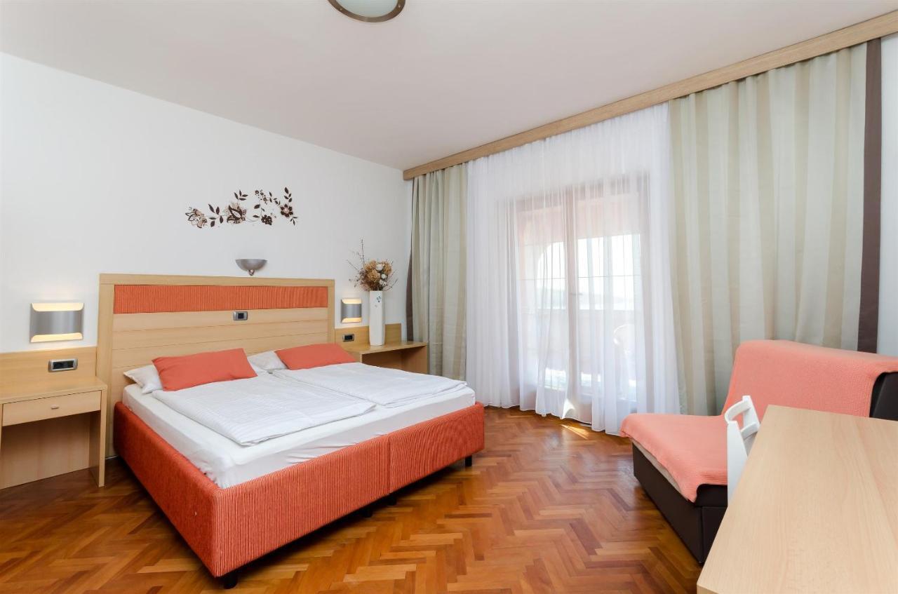 Apartments Mirjana B Lopar Kültér fotó