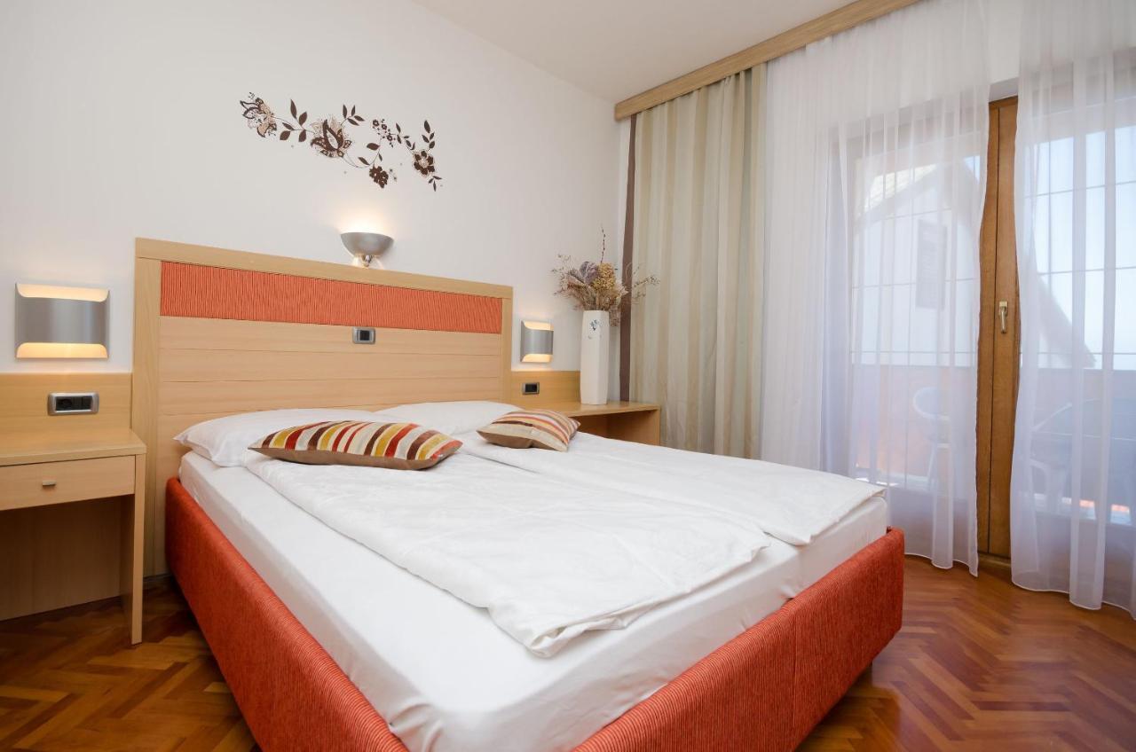 Apartments Mirjana B Lopar Kültér fotó
