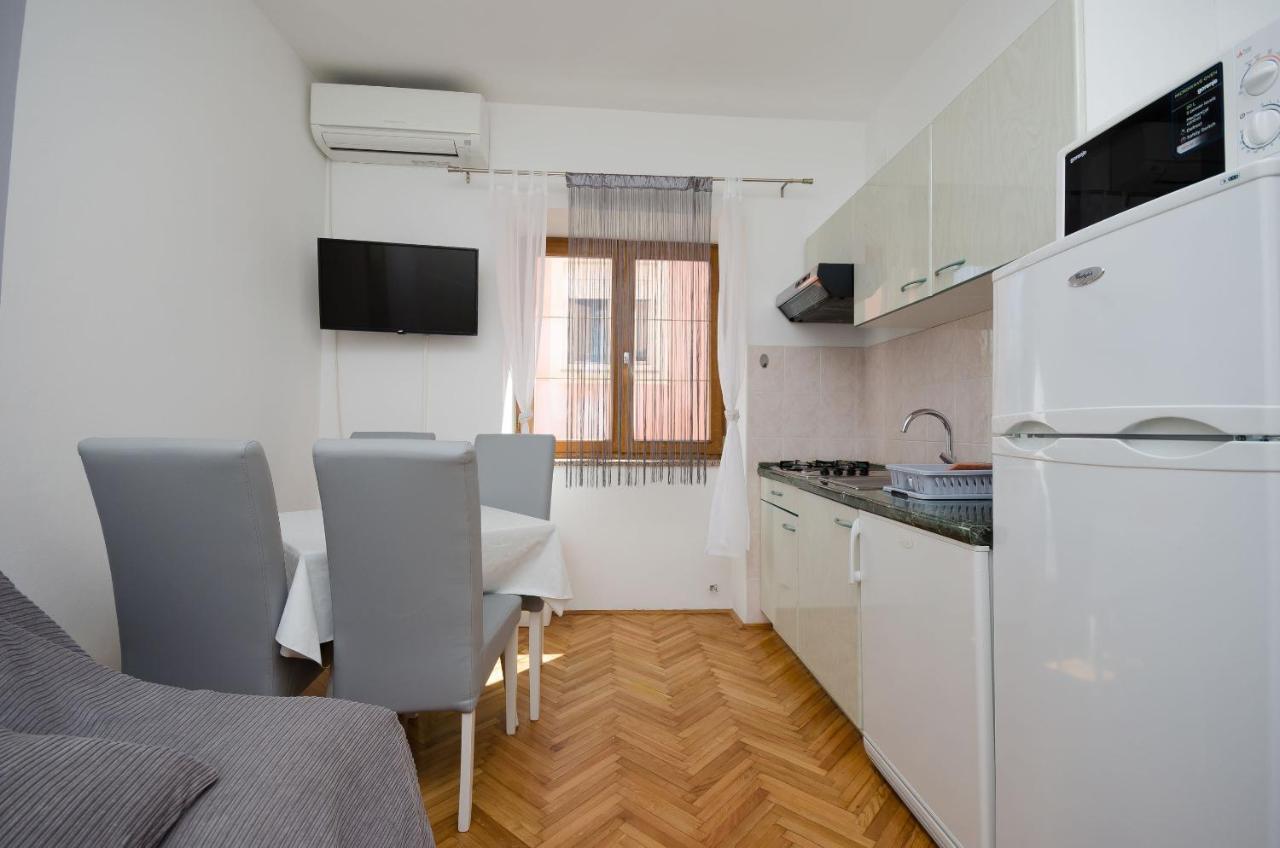 Apartments Mirjana B Lopar Kültér fotó