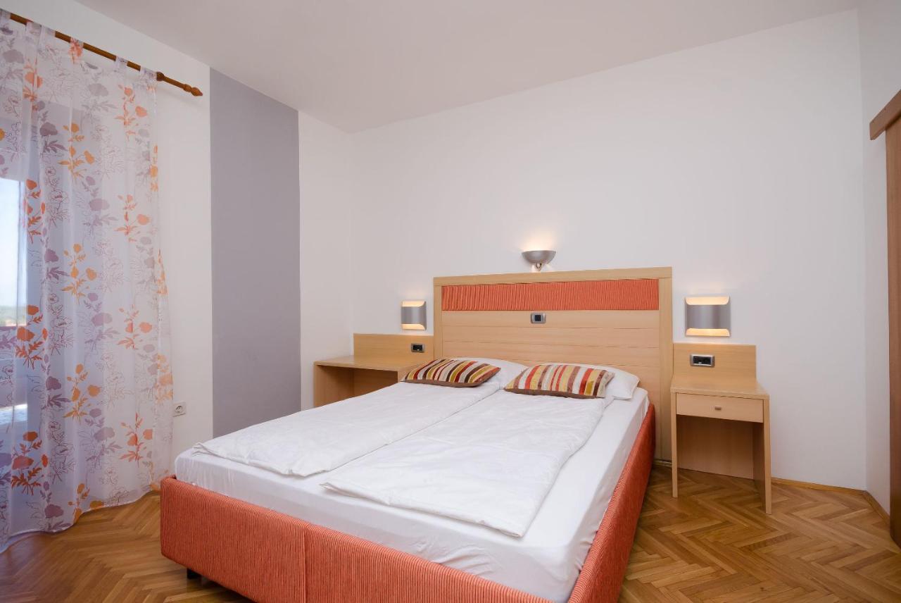 Apartments Mirjana B Lopar Kültér fotó